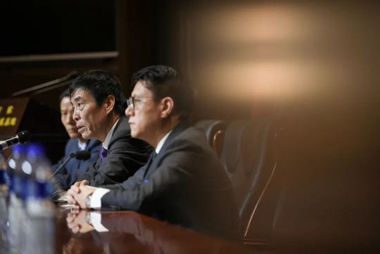 男舔女下体