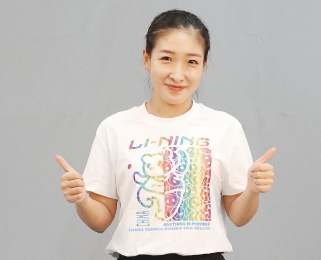艳妇臀荡乳欲伦交换电影