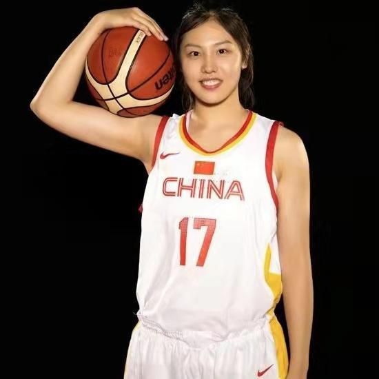 free艳丽少妇pics